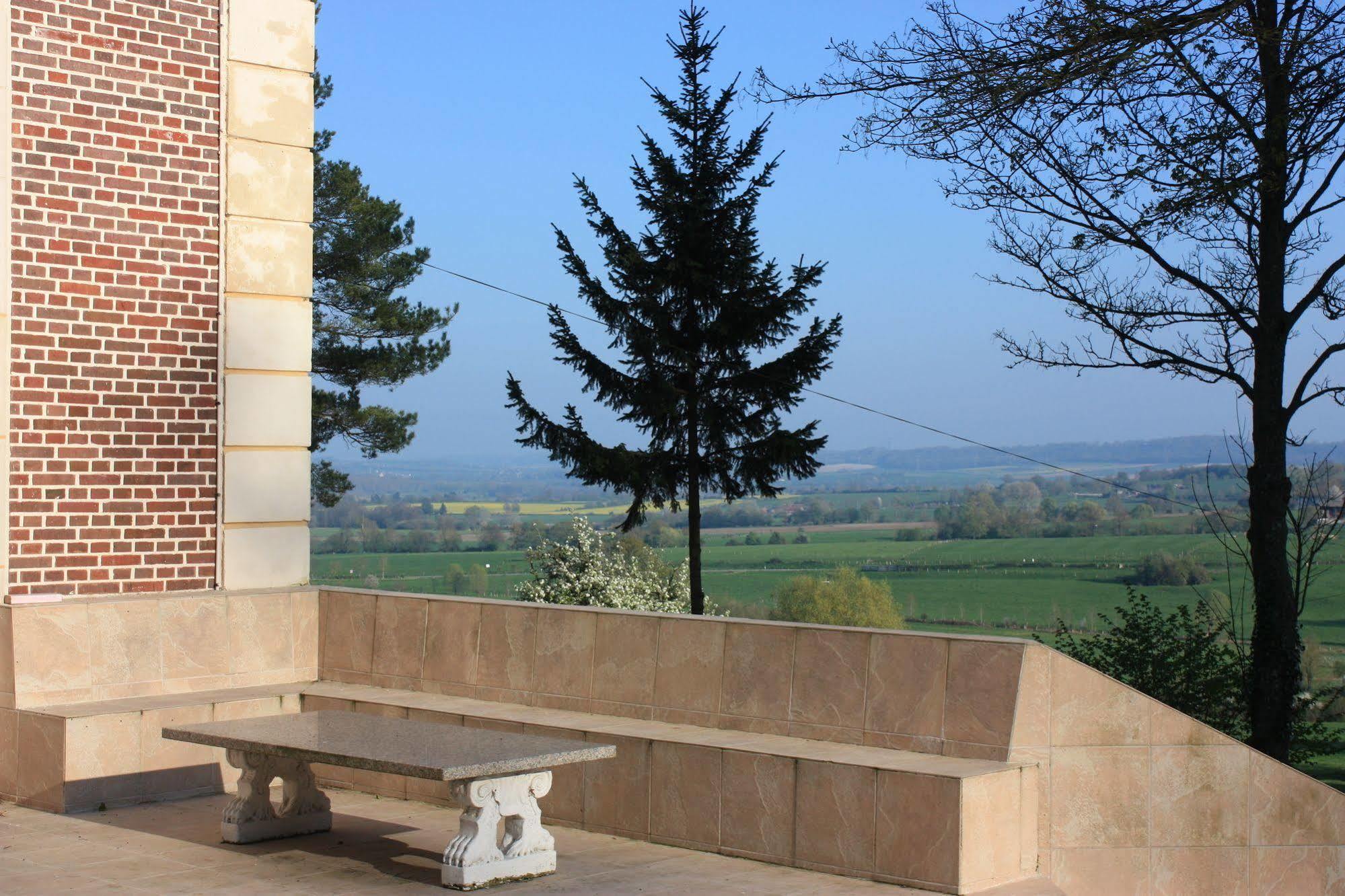 Chateau D'Avesnes - Le Castelet Exterior foto