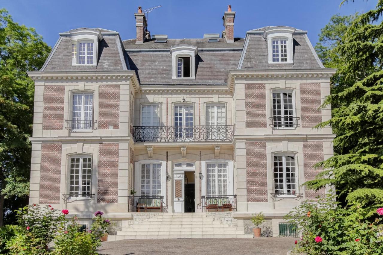 Chateau D'Avesnes - Le Castelet Exterior foto