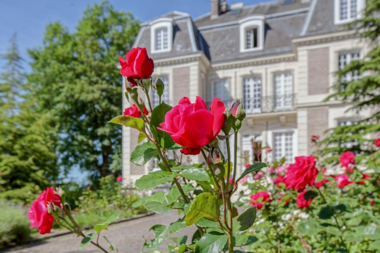 Chateau D'Avesnes - Le Castelet Exterior foto